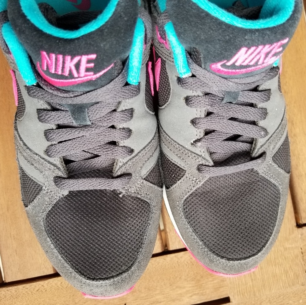 Mens used Nike air max